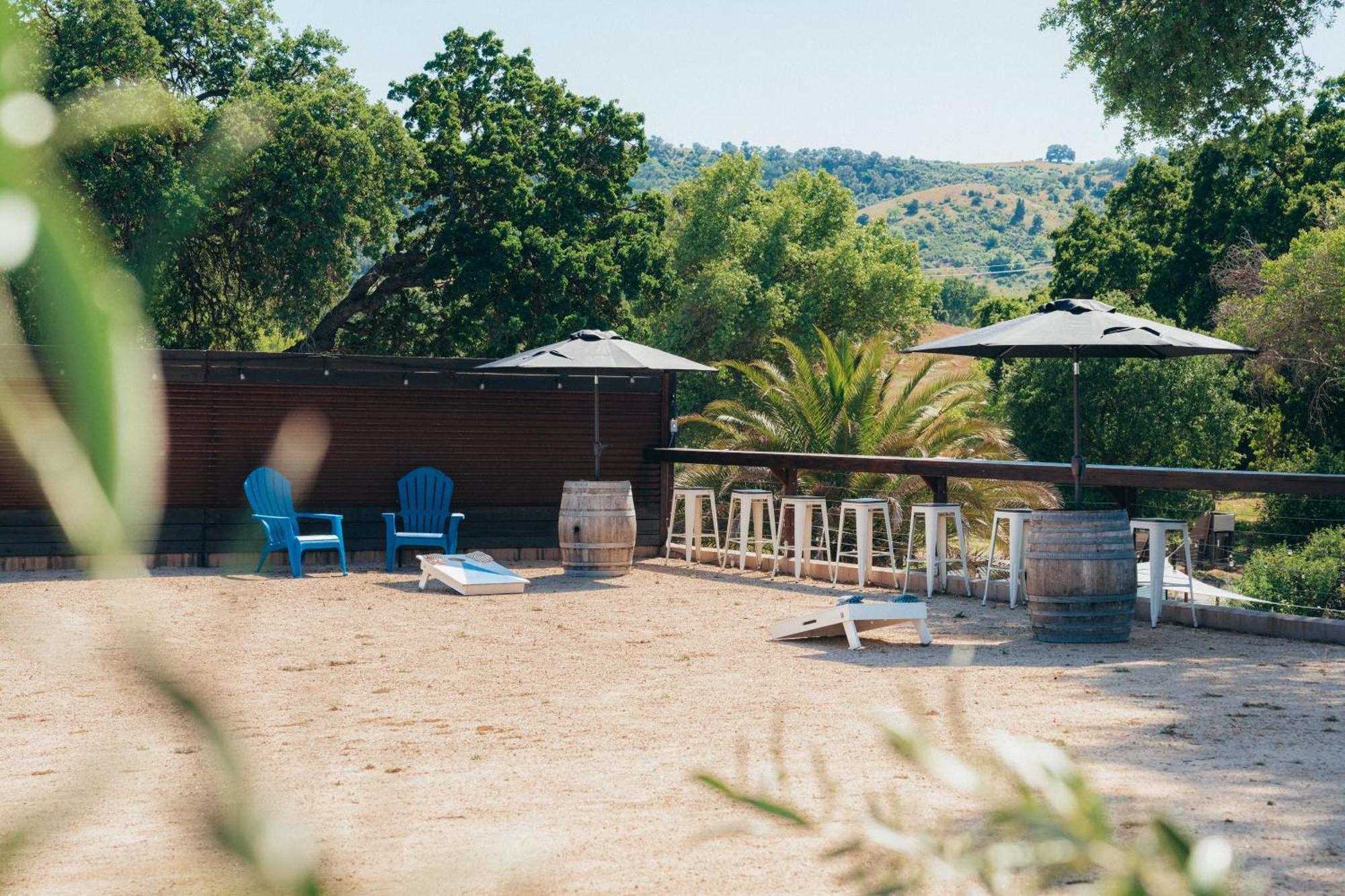 Wine Country Modern Farmhouse With Heated Pool, Hot Tub, Cybertruck Paso Robles Exterior photo