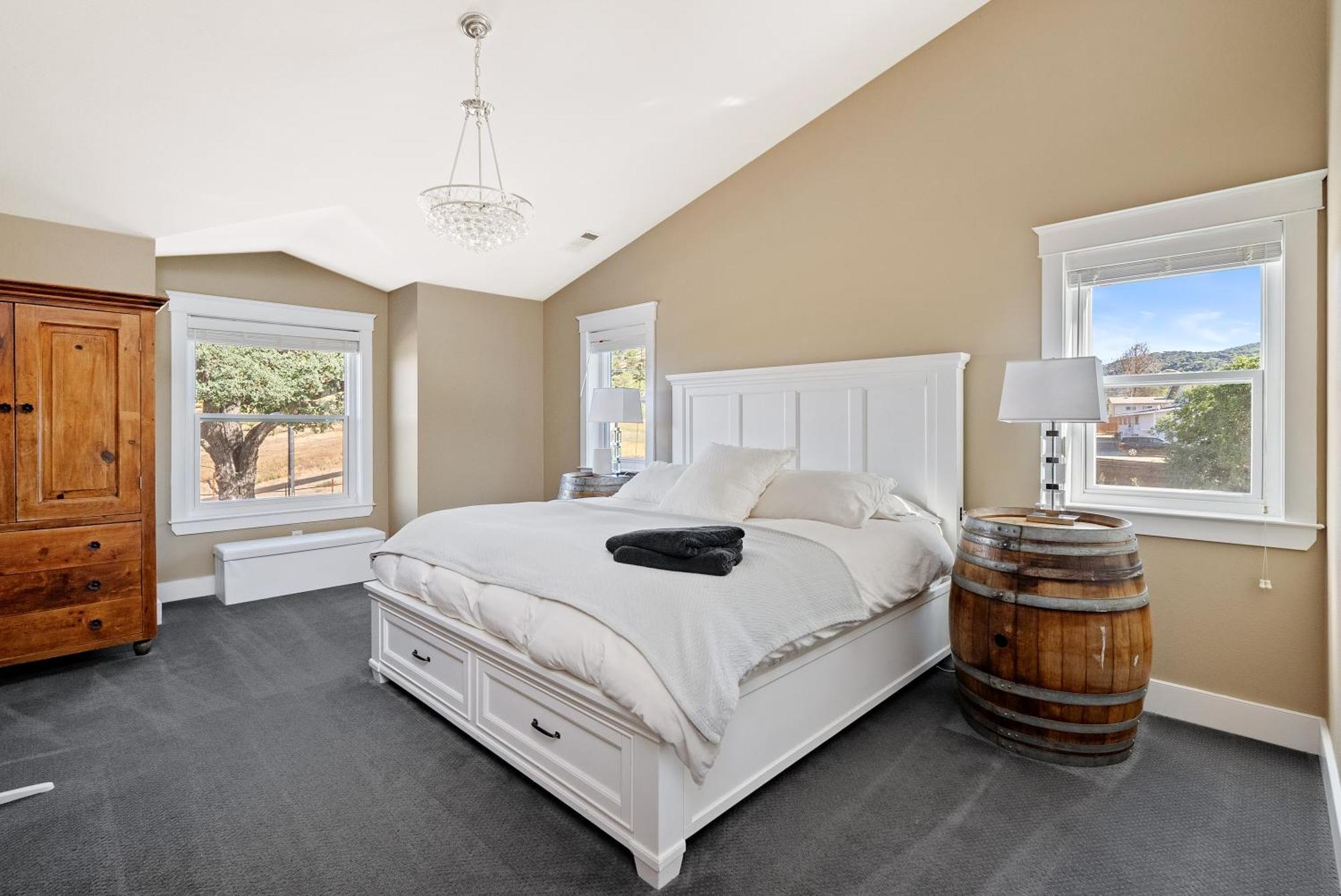Wine Country Modern Farmhouse With Heated Pool, Hot Tub, Cybertruck Paso Robles Exterior photo